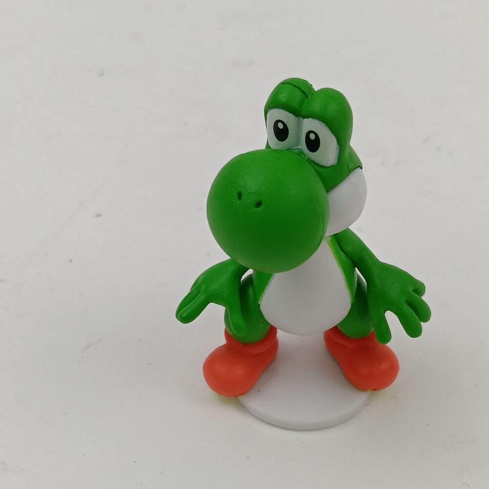 Nintendo Yoshi Green Character Figure Mini Plastic Toy L.S Collectible Nintendo